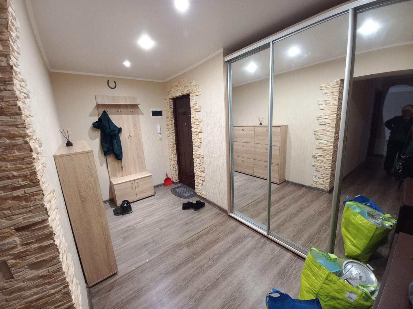 property33